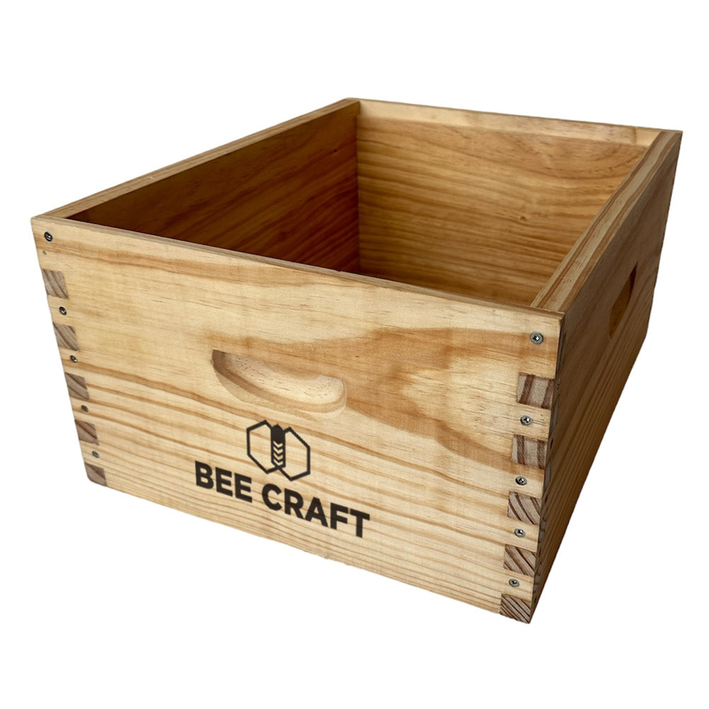 Beecraft Hobbyist Beekeeping Kit - Single box with gabled lid