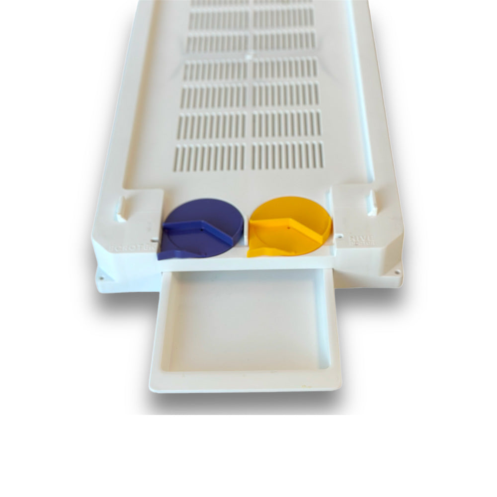 Nuc Bottom Board - Ventilated Varroa base - Disc entrance - 6F