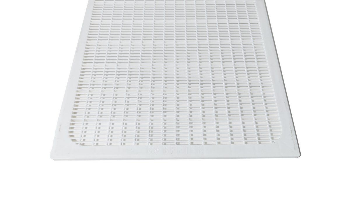Beetek 'Bee Space' Plastic Queen Excluder - 10 Frame