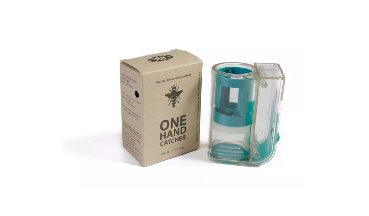 One Hand Queen Catcher